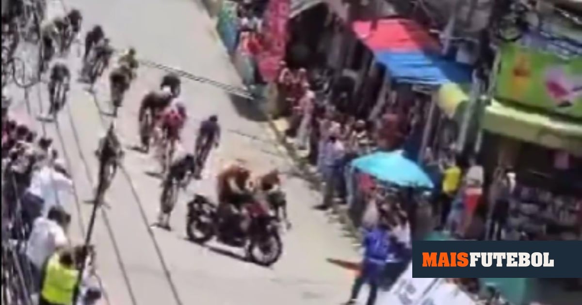 VÍDEO: polícia provoca grave acidente na Volta à Venezuela