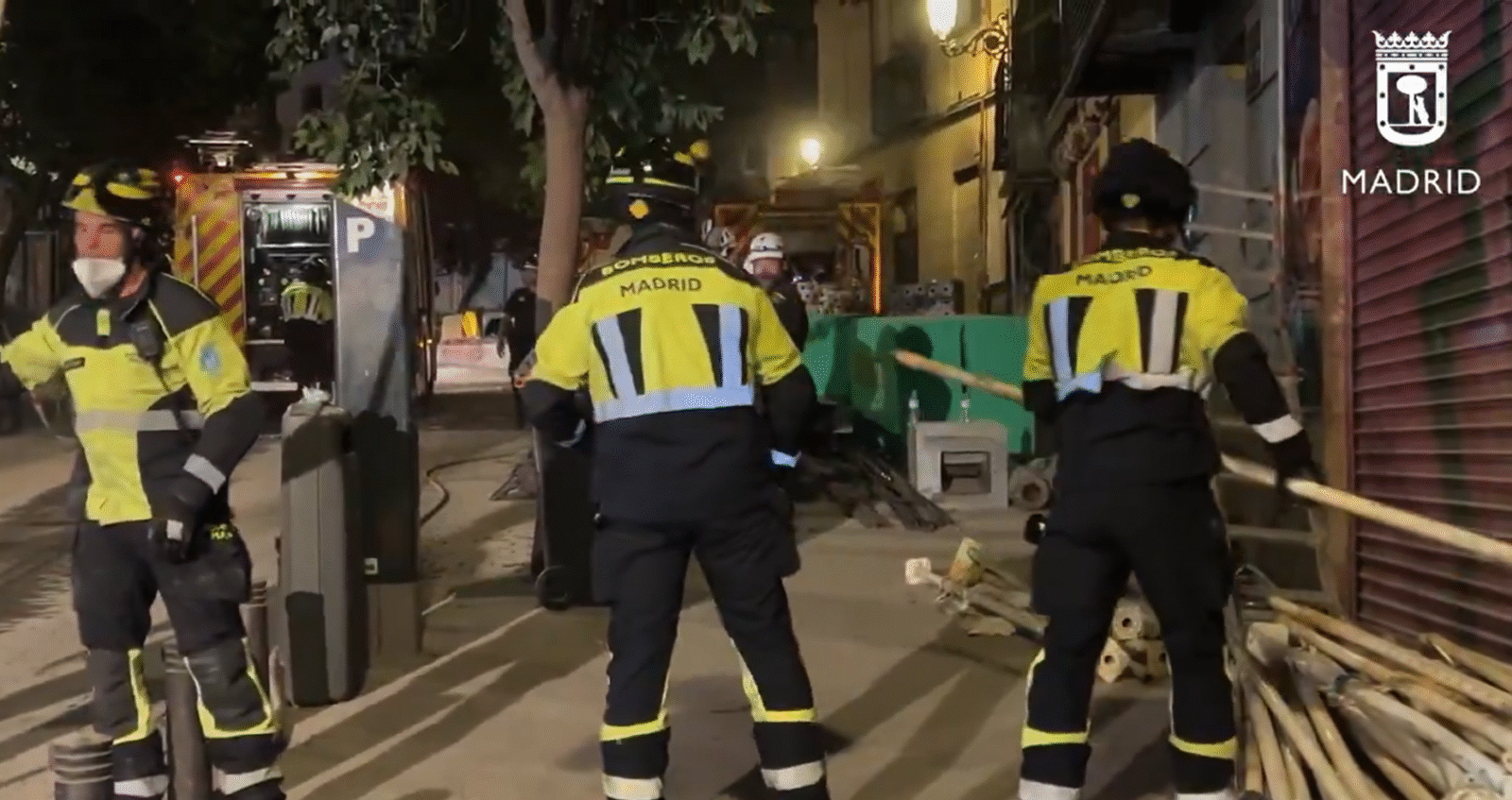 Trágico acidente que matou quatro trabalhadores em Madrid. Imagem: Reprodução X de Emergencias Madrid