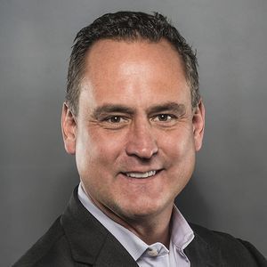 CEO com fortuna estimada em R$ 1,7 bi morre em acidente de quadriciclo