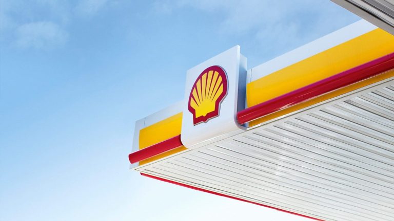 Chevron e Shell reduzem produção no Cazaquistão - Vero Notícias