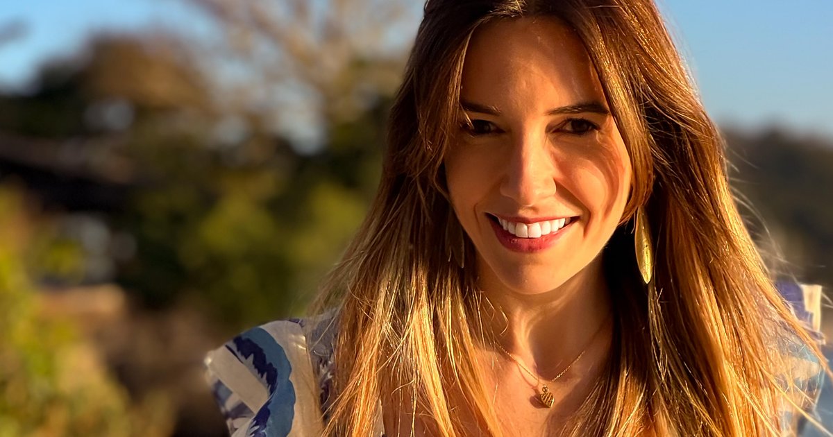 Ex-estudante da UFRGS que sofreu acidente e teve lesão cerebral gravíssima narra recuperação em livro: "Apesar de tudo, estou viva"