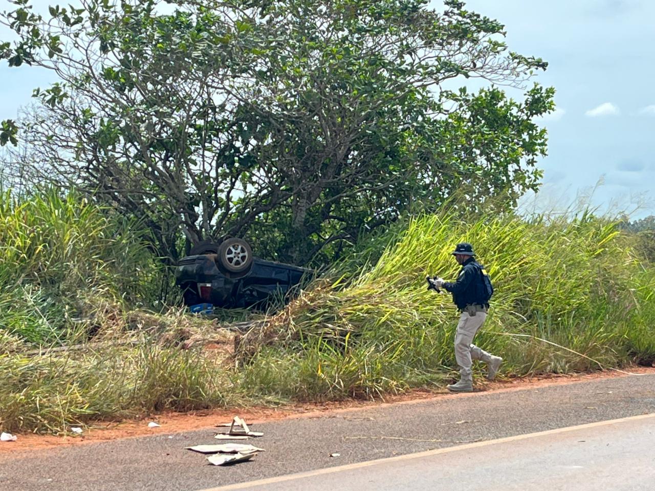Grave acidente deixa um morto e quatro feridos na BR-174