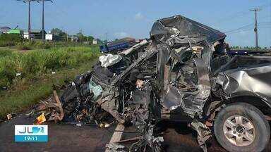 Parte da laje do Complexo da Palmeira desaba e área é interditada, em Belém - Repórter Débora Soares traz mais informações