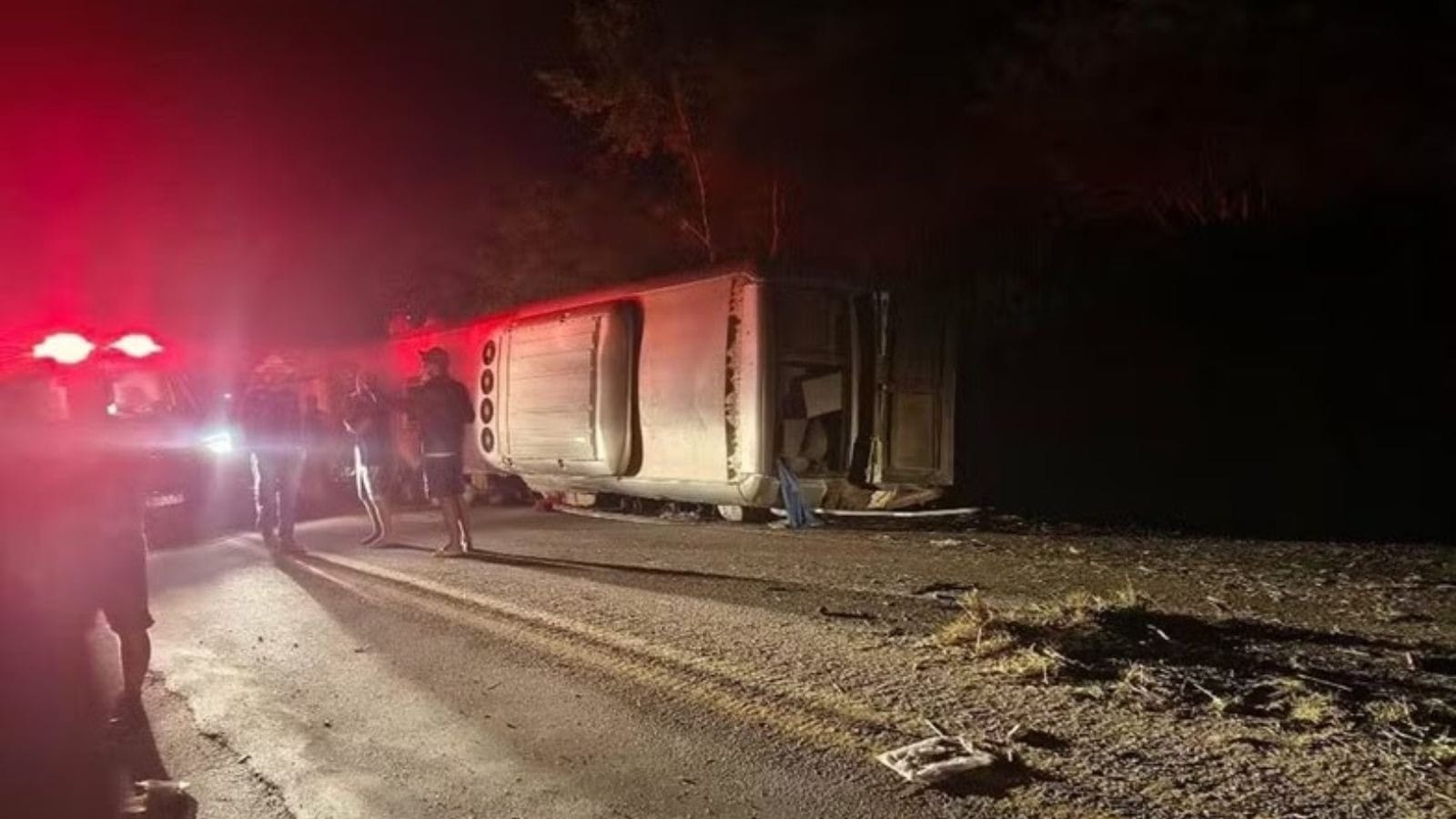 O que se sabe sobre acidente com ônibus de turismo em Pernambuco que deixou 17 mortos