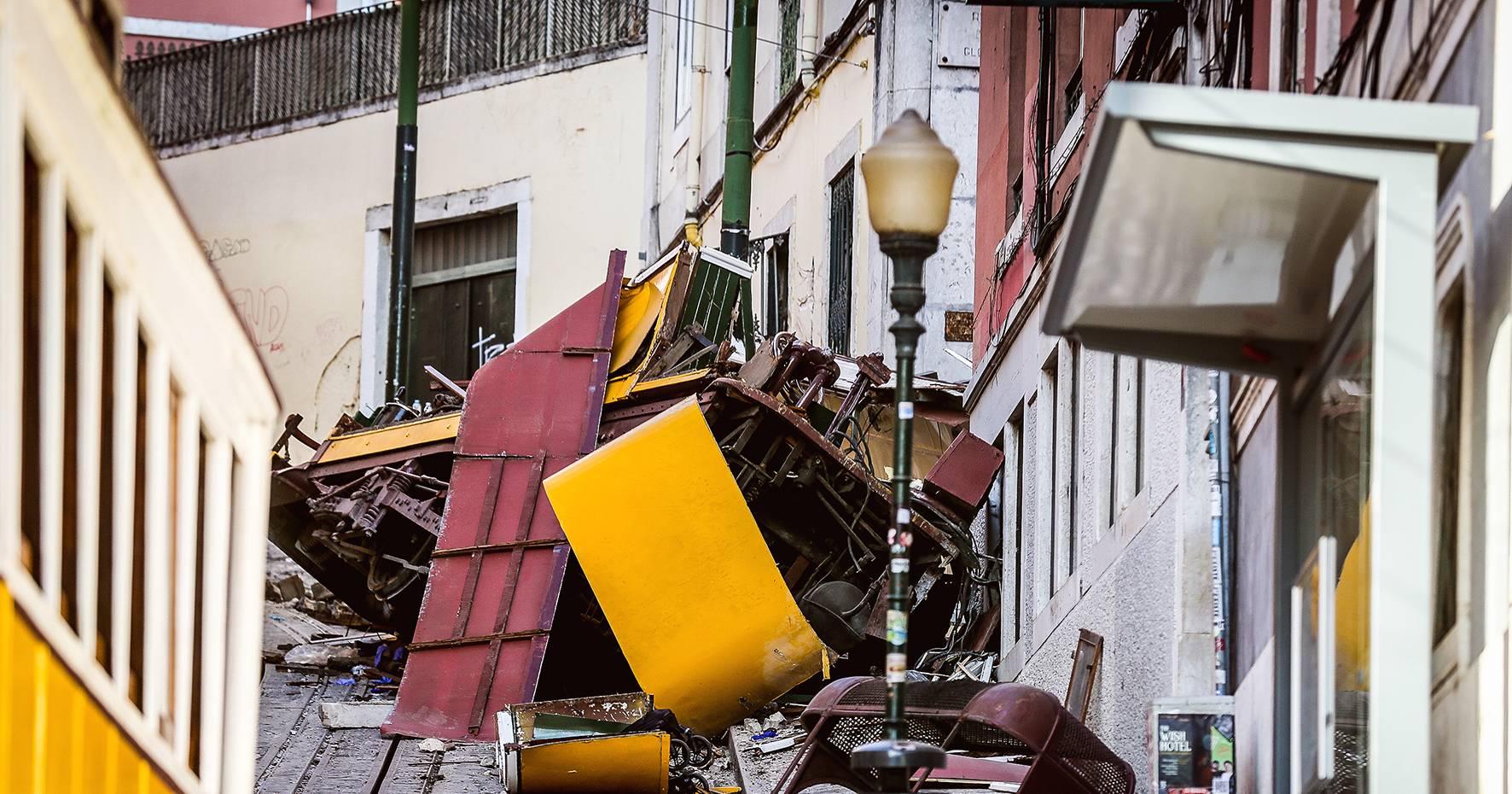 Oposição na Câmara de Lisboa “muito pouco” satisfeita com esclarecimentos sobre acidente com elevador da Glória