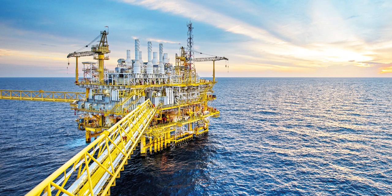 TotalEnergies Levanta 'Força Maior' e Projecto Mozambique LNG Vai Retomar • Diário Económico