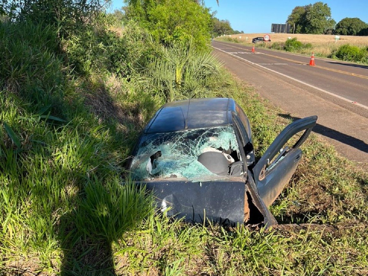 Três morrem em acidente na BR-392 após prestarem serviço de segurança em evento - G1