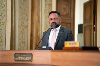 projeto propõe reforço de sinalização — Portal da Câmara Municipal de Curitiba