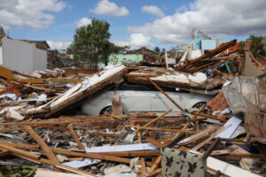 Ainda é impossível mensurar todos os danos do tornado, diz ministro | Farol