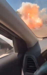 Vídeo: barraca de fogos de artifício explode em rua de Belford Roxo | Rio de Janeiro