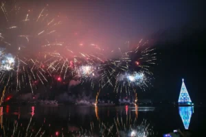 Maricá bane fogos sonoros e promete multa para infratores