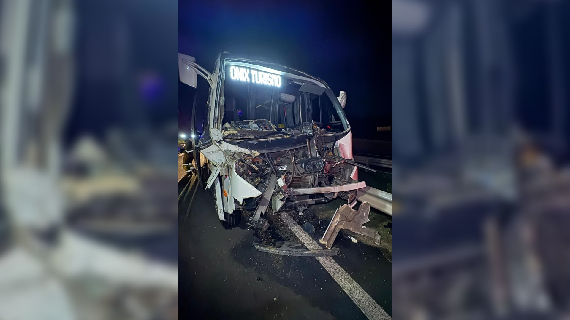 Acidente com ônibus de prefeitura deixa 23 feridos em SP - G1 - Globo