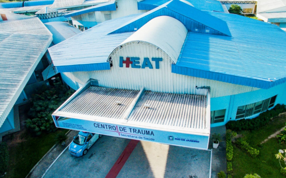 Acidente com van deixa 10 feridos em São Gonçalo | Rio de Janeiro