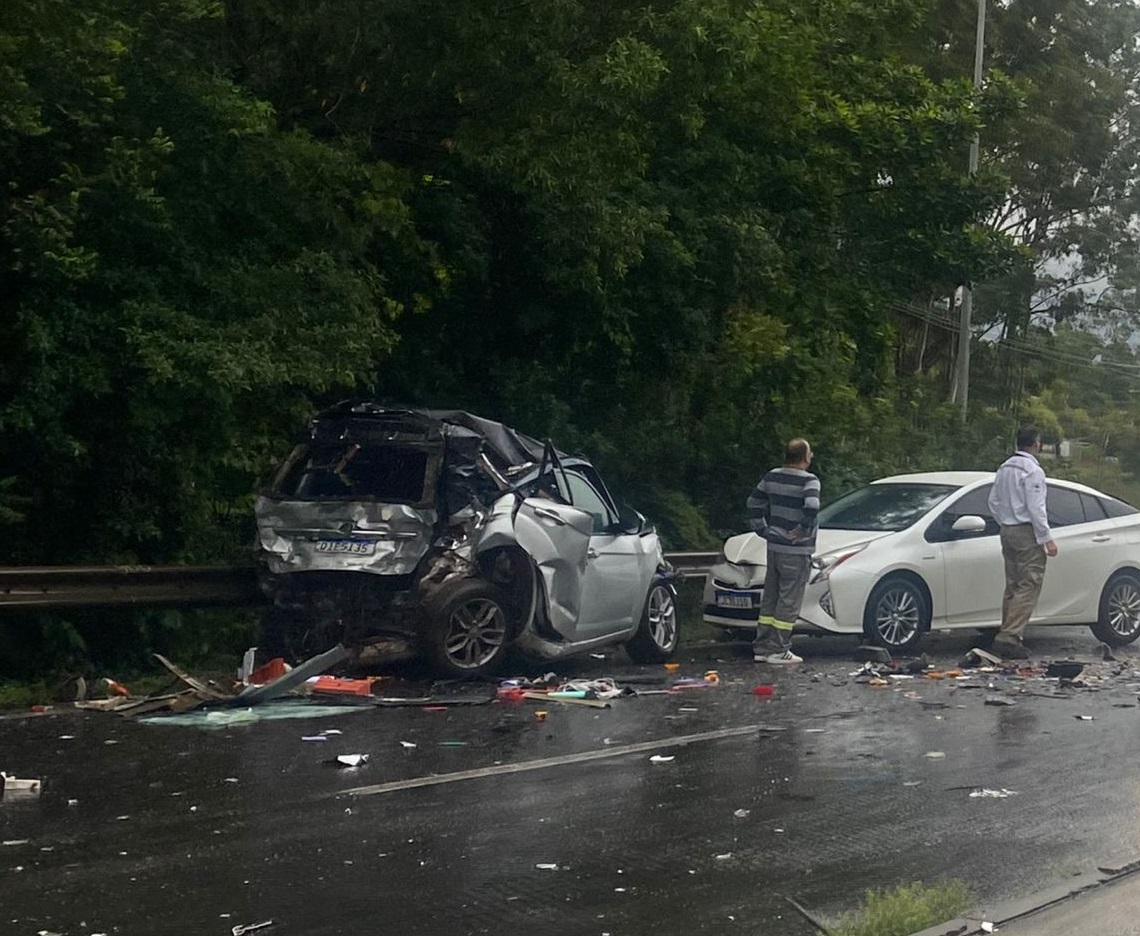 Acidente ocorreu no sentido interior-capital (Foto: Divulgação)