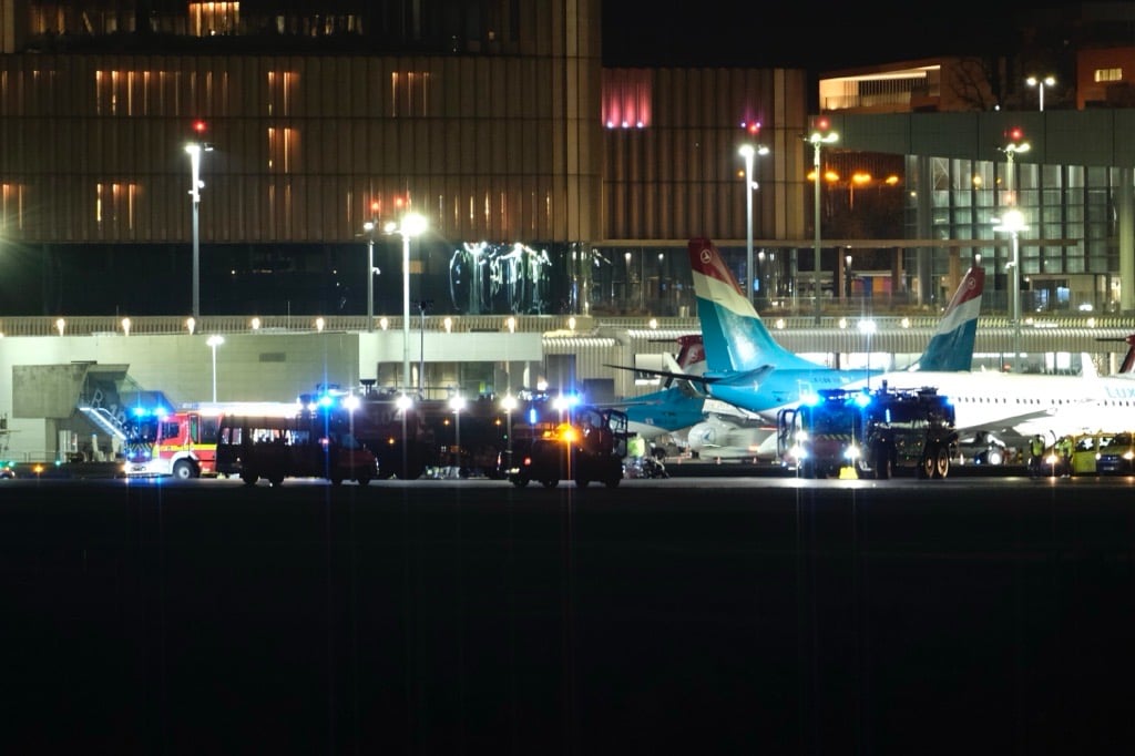 Acidente no aeroporto do Findel encerrou pista. Há pelo menos um ferido