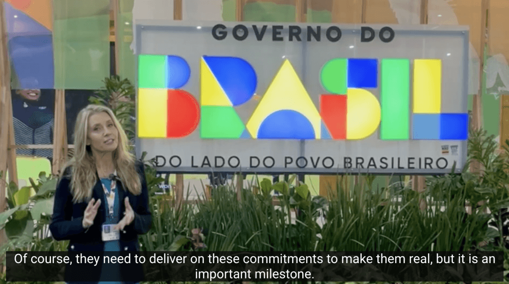 Foto de um vídeo de Gayle Schueller falando no canal da Rede de Pacto Global da ONU nos EUA.