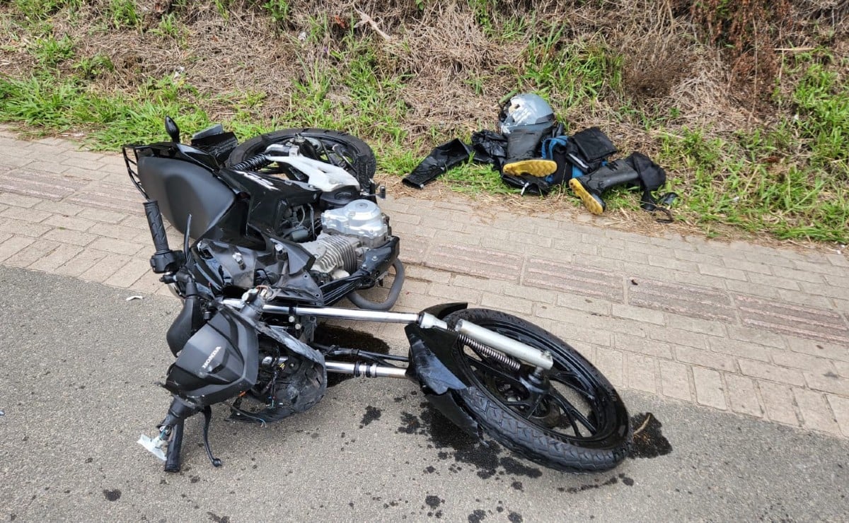 motociclista-ferido-acidente-poste-piraquara-3