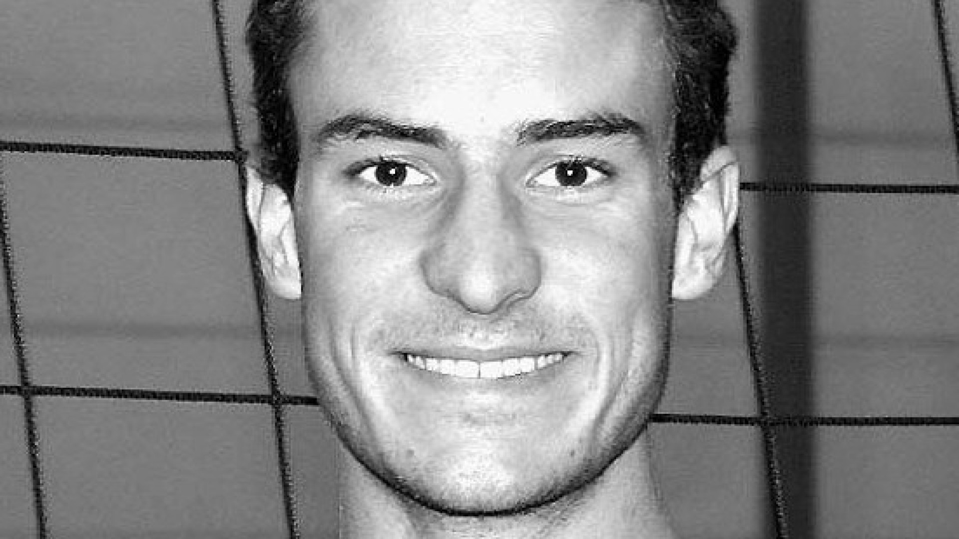 Morreu homem que estava em coma há 20 anos após acidente na Tailândia