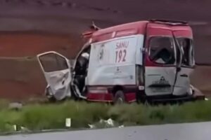 Motorista de ambulância do Samu morre em acidente na BR-262