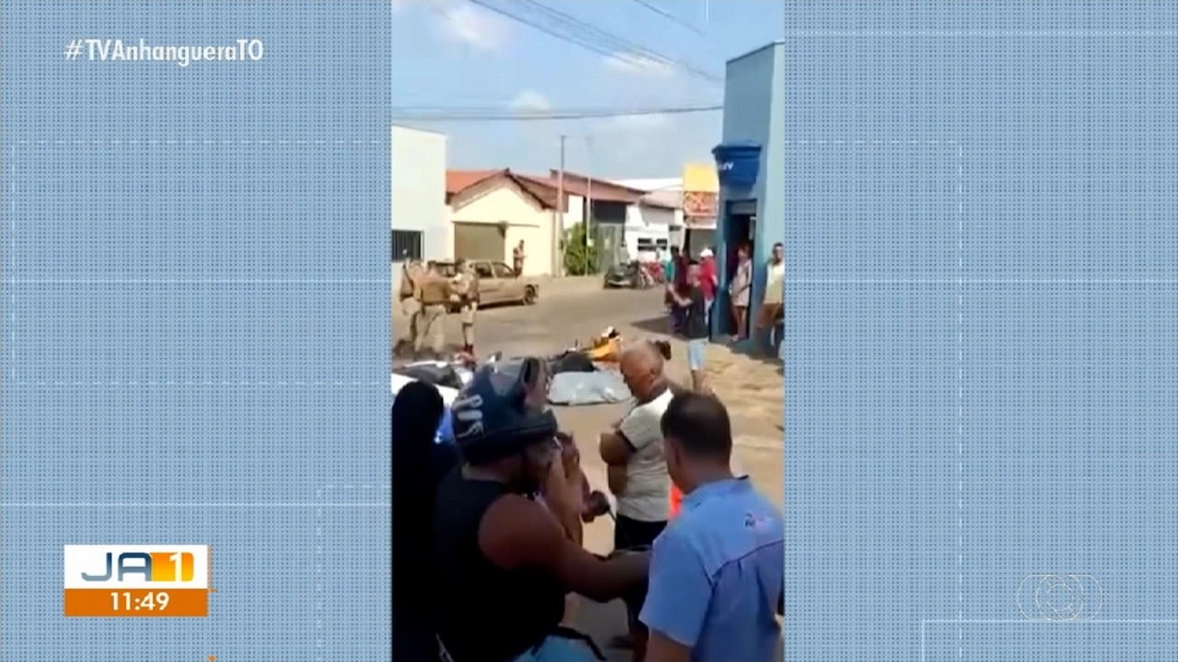 Mulher morre após acidente envolvendo duas motos em cruzamento - G1