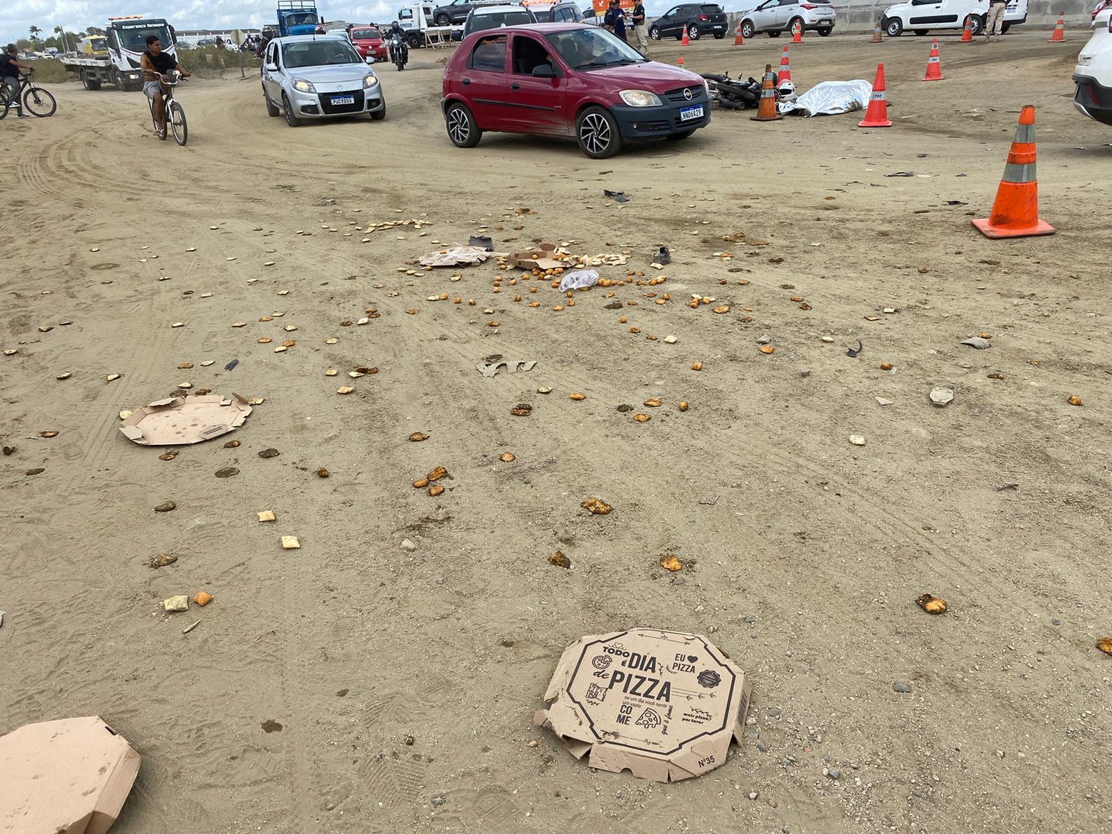 Pai e filho morrem em acidente na BR-104, em Campina Grande