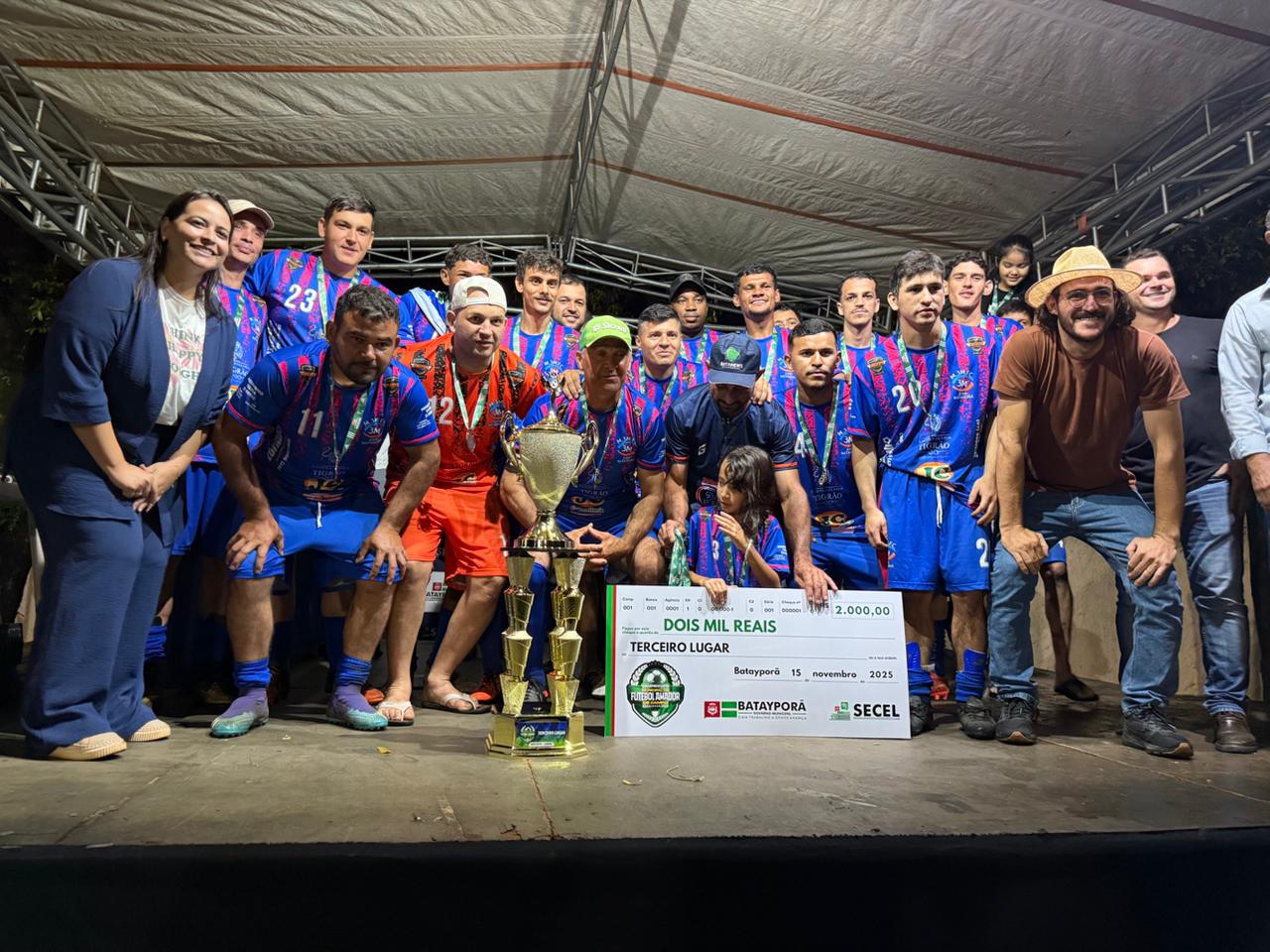 Premiação de R$ 15 mil e vitória do Sport Club nos pênaltis marcam final do Amadorzão de Batayporã - www.diariomsnews.com.br