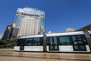 Prêmio Ademi 2025 aprovar empresas, projetos e profissionais do mercado imobiliário do Rio