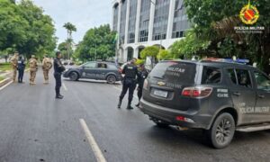 Explosões e suspeita de bomba são registradas na Esplanada dos Ministérios, em Brasília