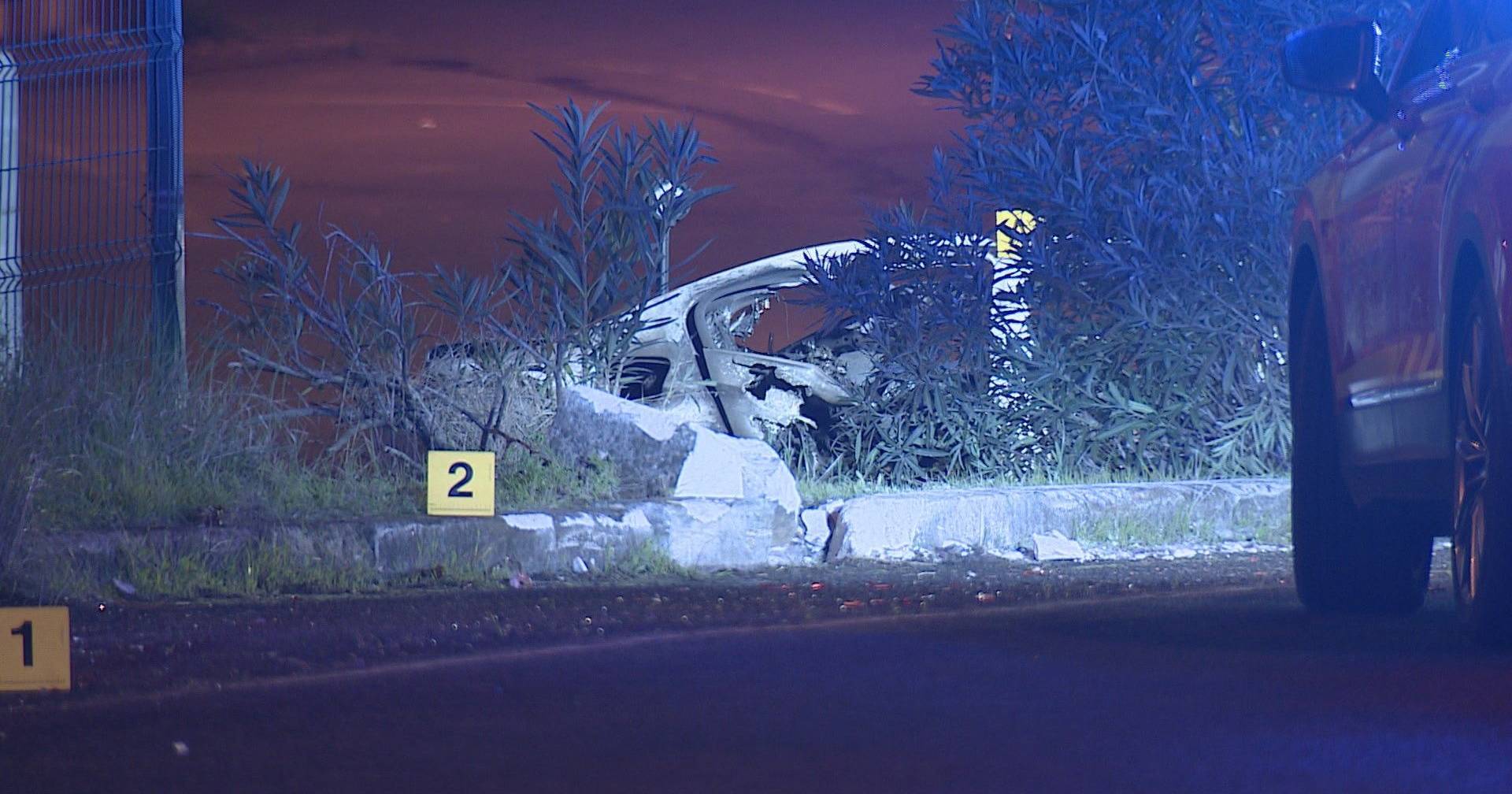 Seis joven morrem carbonizados em acidente de viação em Lisboa