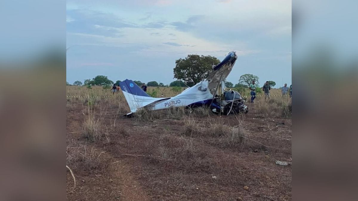 "Vai cair": moradores gravam acidente com avião que matou duas pessoas; VÍDEO
