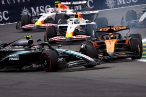 Por que Piastri foi punido pelo incidente no GP de São Paulo?