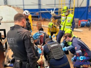 Rádio Capinzal – Trabalhador fica gravemente ferido após tonel de óleo explodir em empresa de Chapecó