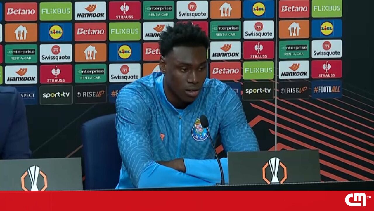 Samu envolve-se em acidente em Gaia e abandona o local antes da chegada das autoridades - Vídeos