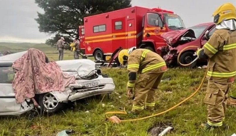 FACHADA CANELA 4 2 - Acontece Gramado