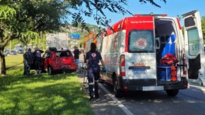 Acidente trava trânsito na SC-401, em Florianópolis