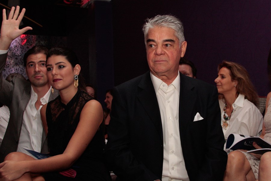 Ferraris, mansões e R$ 3 bi pelo ralo: por que um bilionário quer interditar o filho