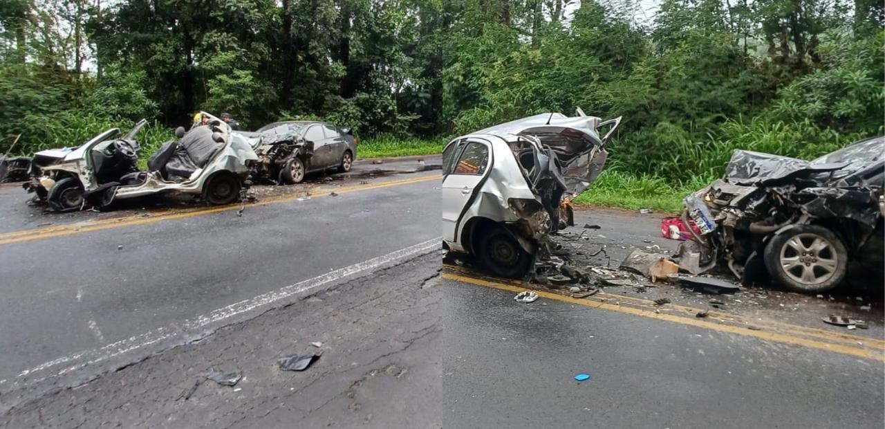 Homem morre e 6 pessoas ficam feridas em acidente entre três carros na BR-470 - G1