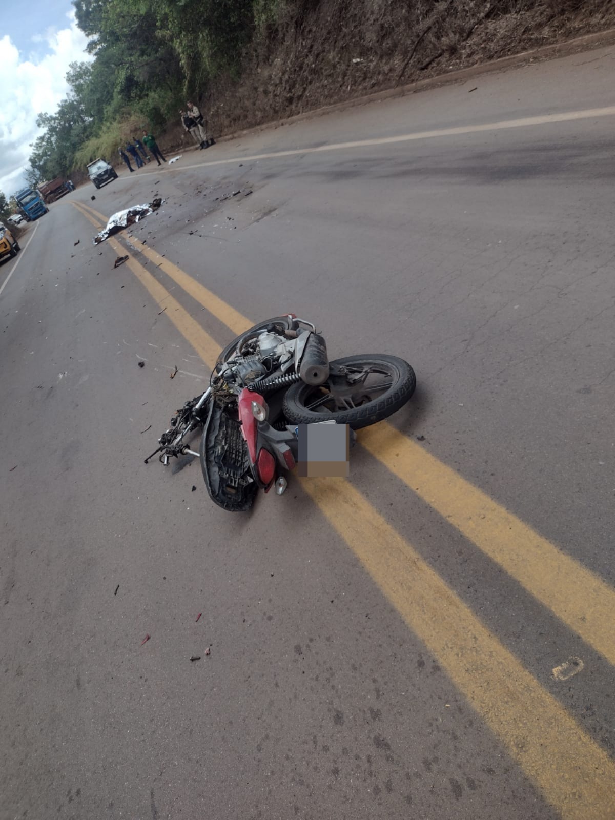 Motociclista morre em acidente com três veículos, na MG-431 em Itaúna - Rádio Santana FM