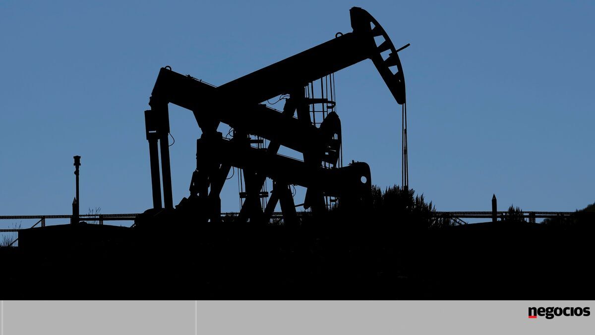 Projeto angolano N'dola Sul inicia produção de petróleo e gás - Mercados