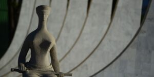 STF mantém regra que reduz aposentadorias por invalidez