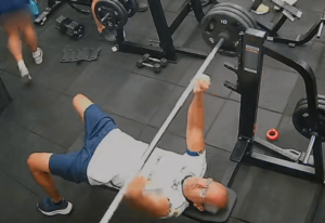 VÍDEO: Homem morre após acidente durante treino em academia de Olinda – SBT News