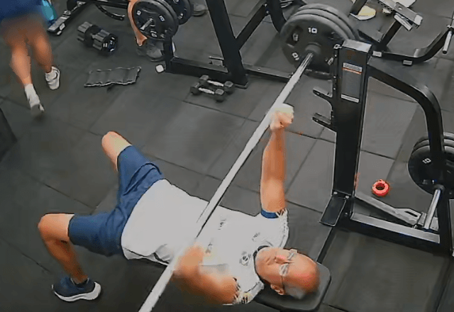 VÍDEO: Homem morre após acidente durante treino em academia de Olinda - SBT News