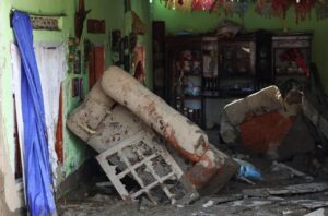 Podem passar de mil as mortes por inundações no sul da Ásia