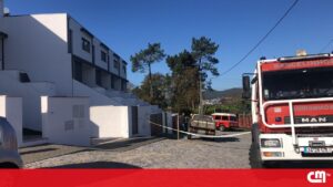 Dois feridos graves em explosão de gás em Barcelos – Vídeos