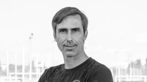 Treinador espanhol e três filhos morrem em naufrágio na Indonésia