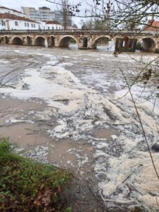 Município de Tomar prepara resposta concertada para travar poluição no rio Nabão