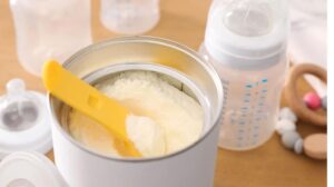 Anvisa determina suspensão preventiva de fórmulas infantis por risco de contaminação