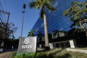 Totvs e B3 recebem aval do Cade para vender Dimensa à Evertec