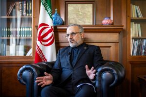 Embaixador do Irão em Lisboa garante que novo ayatollah está vivo. Guerra é “um desastre para todos”