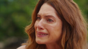 Janete perde o controle em tragédia e dá maior bandeira